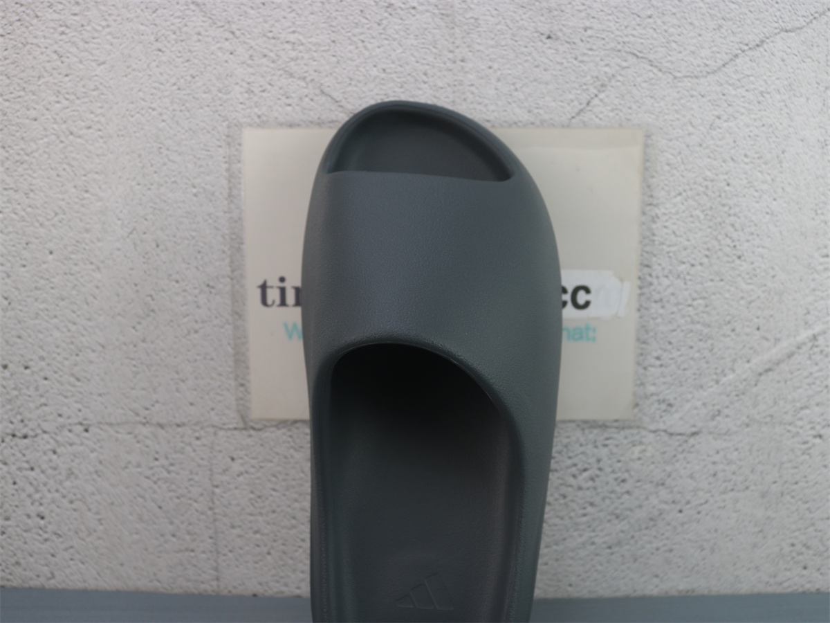 Free Shipping Yeezy Slide Slate Grey ID2350